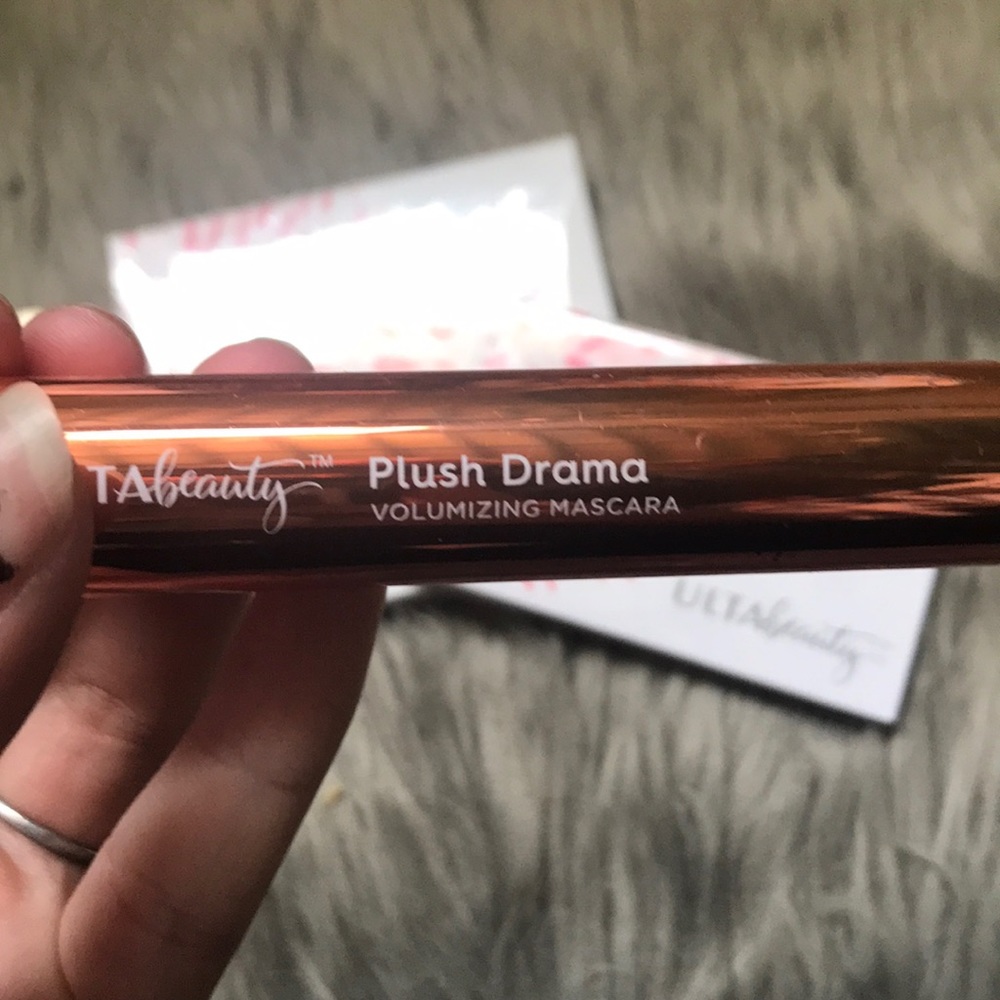 Ulta bundle - Picture 4 of 7